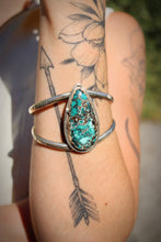 BOA CANYON TURQUOISE + SILVER CUFF