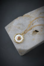 HEART BURST NECKLACE