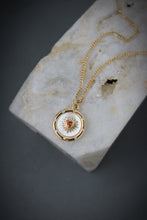 HEART BURST NECKLACE