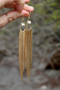 GOLD TASSEL EARRINGS WITH SNAKE VERTEBRAE