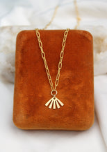 GOLD SUNBURST NECKLACE