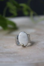 WHITE BUFFALO + SILVER RING // SIZE 8.5