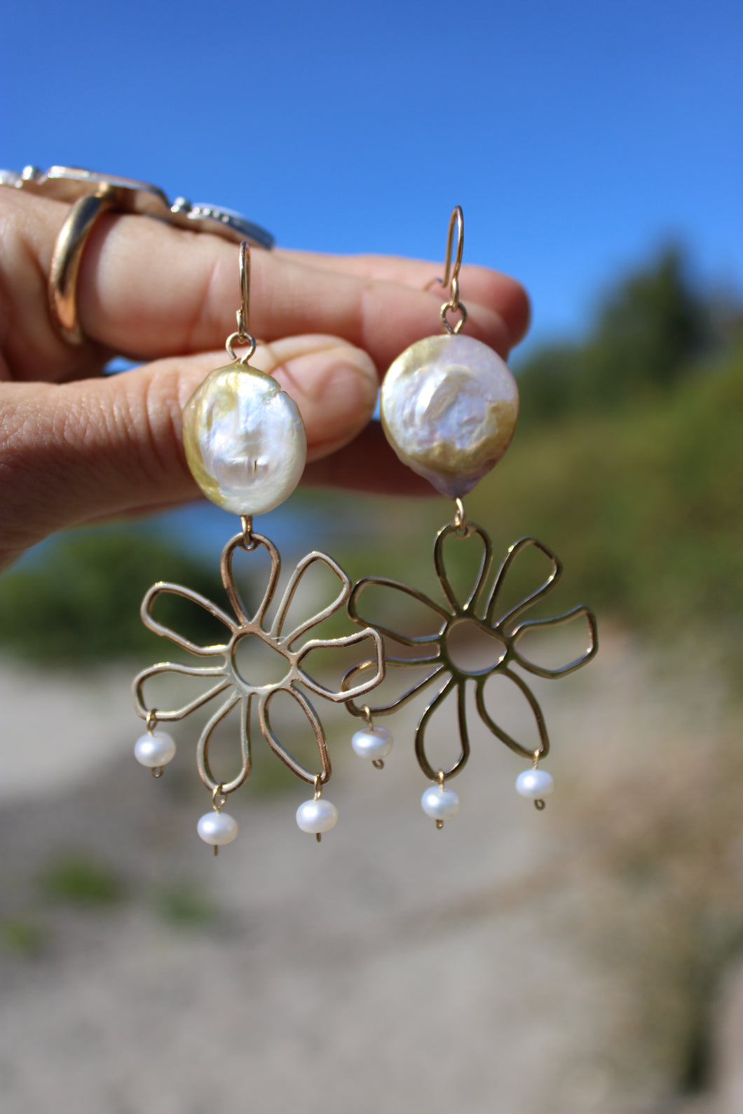PEARL + FLORA EARRINGS