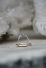 THE ARCH RING // SILVER // SIZE 7.5