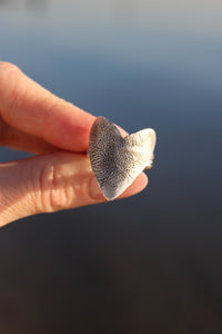 UNBREAKABLE HEART RING // SIZE 8