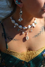BAROQUE PEARL NECKLACE