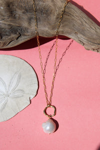 BAROQUE PEARL DROP NECKLACE