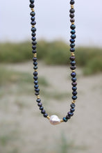 NAVY BLUE + WHITE FRESHWATER PEARL NECKLACE