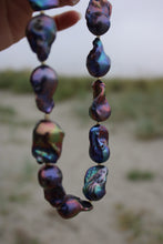 PURPLE BAROQUE PEARL NECKLACE