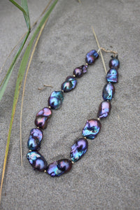 PURPLE BAROQUE PEARL NECKLACE