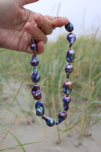 PURPLE BAROQUE PEARL NECKLACE
