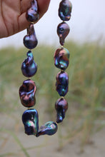 PURPLE BAROQUE PEARL NECKLACE